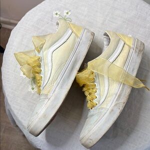 Vans White and Yellow Sneakers